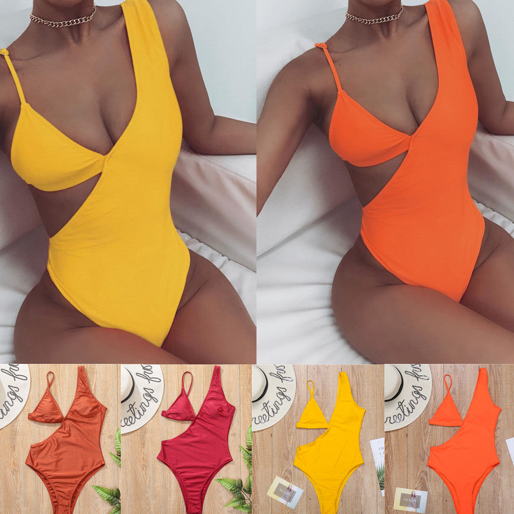 Triangle cup sexy swimsuit bikini